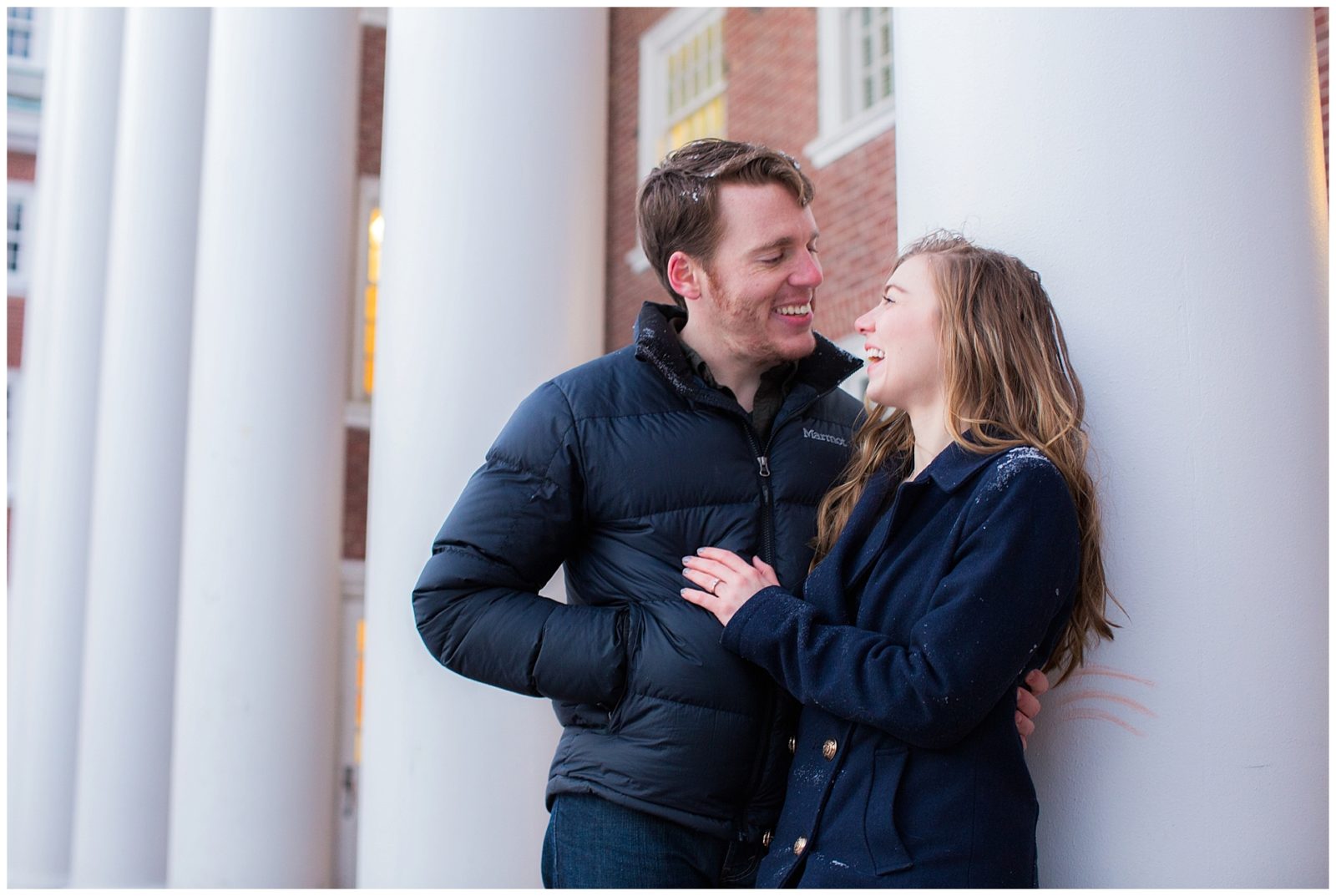 Winter Engagement Session in the Snow in Lexington, Kentucky_0008