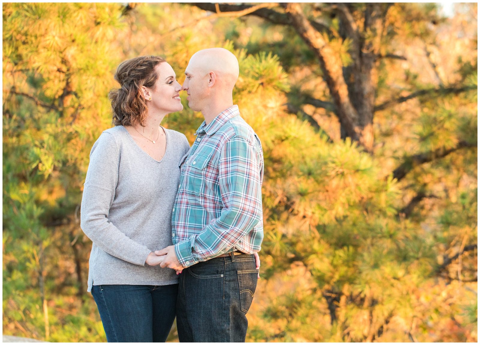 fall-red-river-gorge-engagement-session-at-natural-bridge-state-park_0011