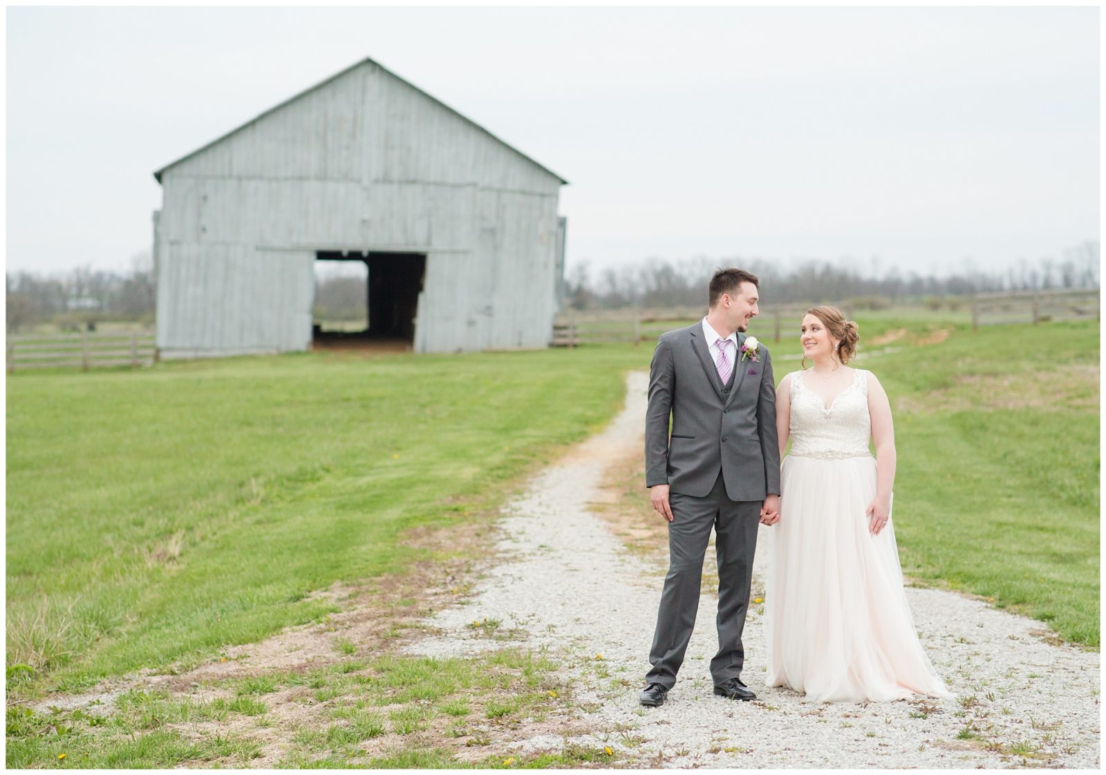 Bride and Groom Photos with a barn at Ashford Acres Inn in Cynthiana, Kentucky.