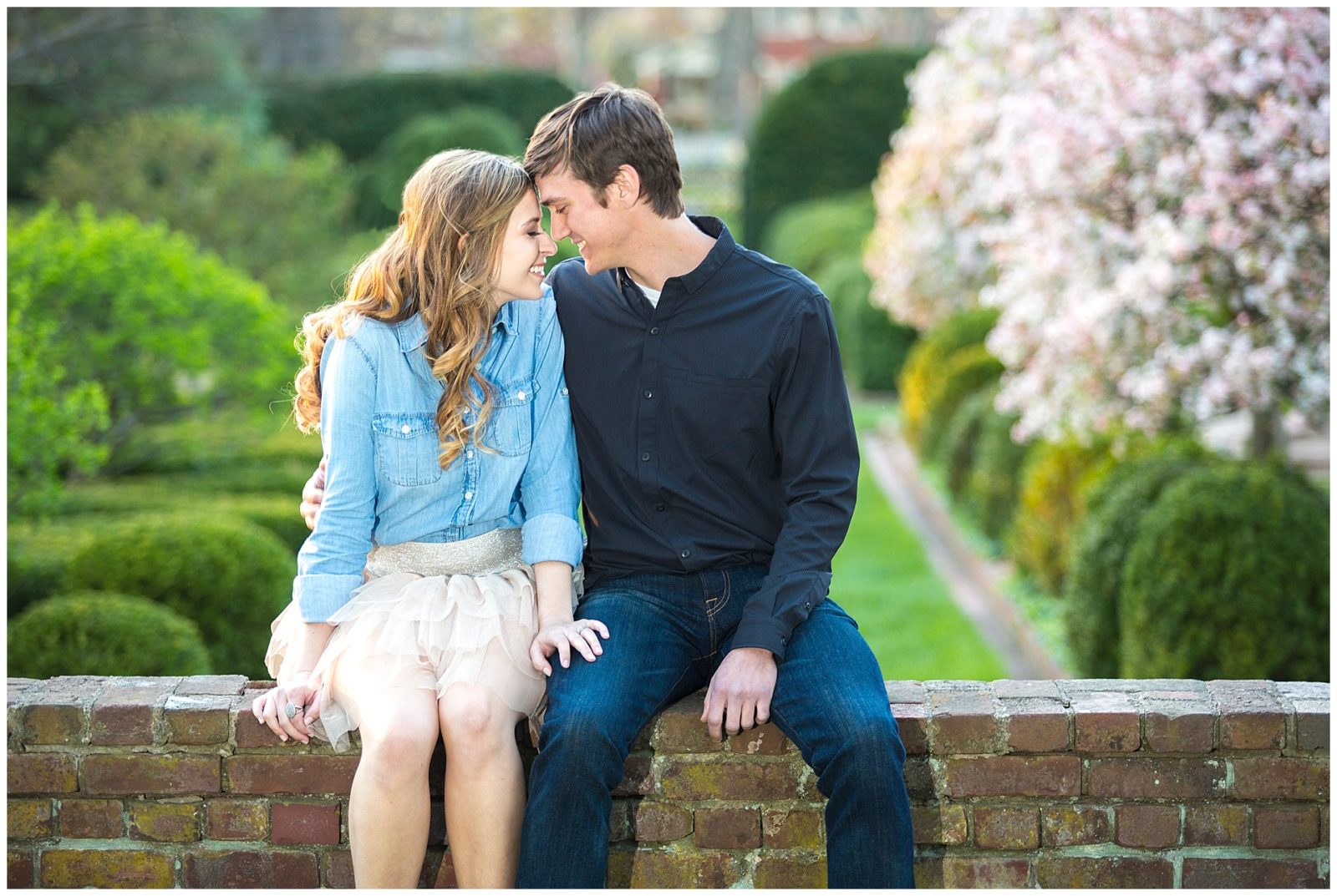 Spring Engagement Session at Ashland, The Henry Clay Estate in Lexington, Kentucky