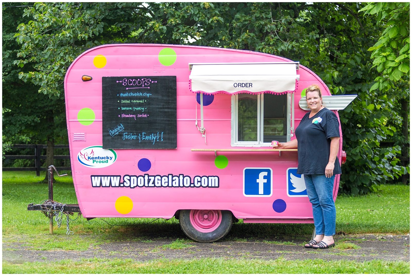 Beth Richardson owner of Spotz Gelato a charming vintage food truck that offers handcrafted small batch gelato and sorbet at weddings all over Kentucky. Photo by: Kevin and Anna Photography www.kevinandannaweddings.com