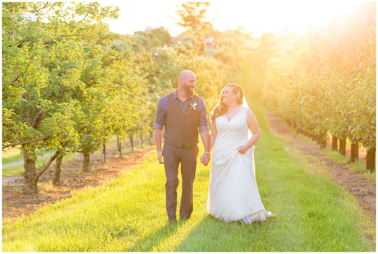 Sunset bride and groom wedding photos at Evans Orchard in Georgetown, Kentucky