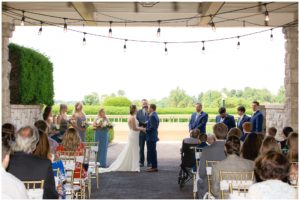 Outdoor summer wedding at Keeneland Racecourse in Lexington, KY